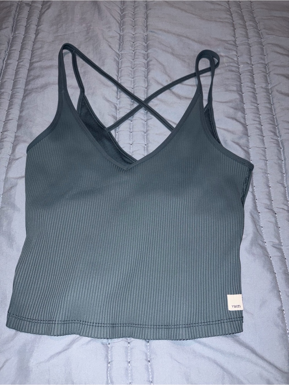 Vuori size Large Ribbed Crossback Crop Tank Top - Slate Green